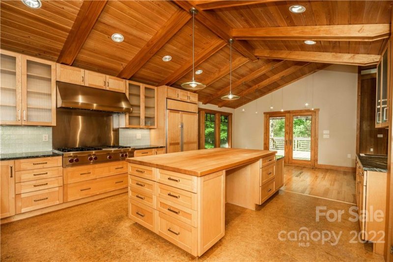 Property image 2 at 1218 Spanish Oak Drive, Cedar Mountain, NC 28718