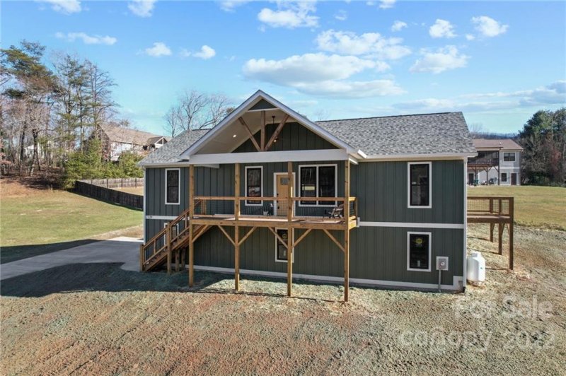 Property image 3 at 129 Oak Mountain Drive, Leicester, NC 28748