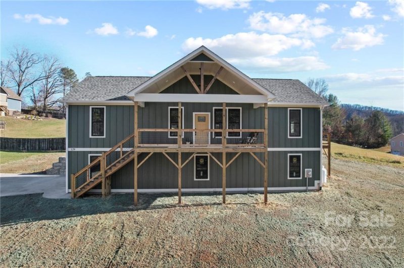 Property image 4 at 129 Oak Mountain Drive, Leicester, NC 28748