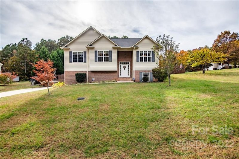 5237 Whitewater Drive