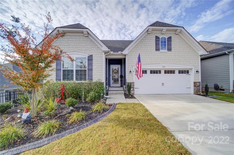 262 Kentmere Lane