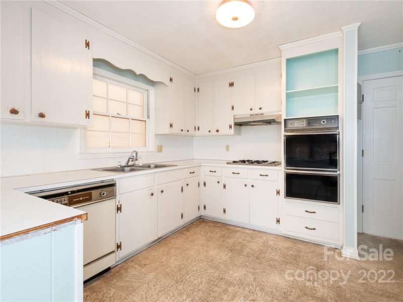 Property image 4 at 1404 Lakeview Drive, Monroe, NC 28112