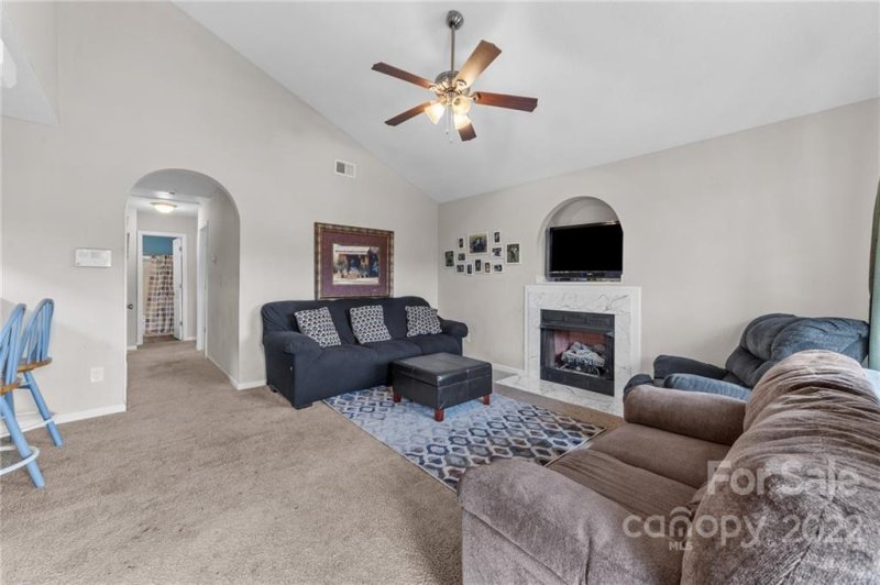 Property image 4 at 304 Athens Hills Place, Kannapolis, NC 28083