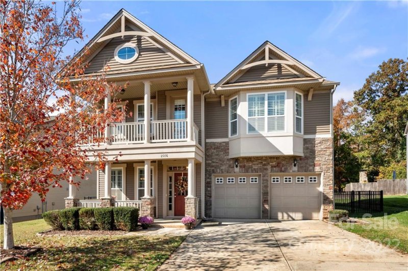 Property image 2 at 2016 Wade Hampton Circle, Belmont, NC 28012