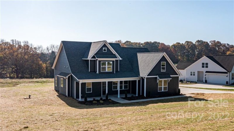 Property image 2 at 215 Lone Pine Road, Statesville, NC 28625