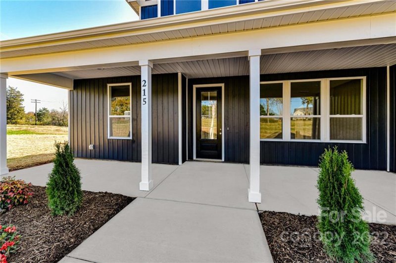 Property image 3 at 215 Lone Pine Road, Statesville, NC 28625