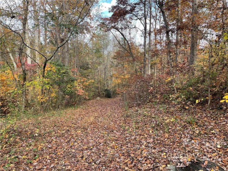 Property image 2 at 115 Sir Lancelot Lane, Kings Mountain, NC 28086