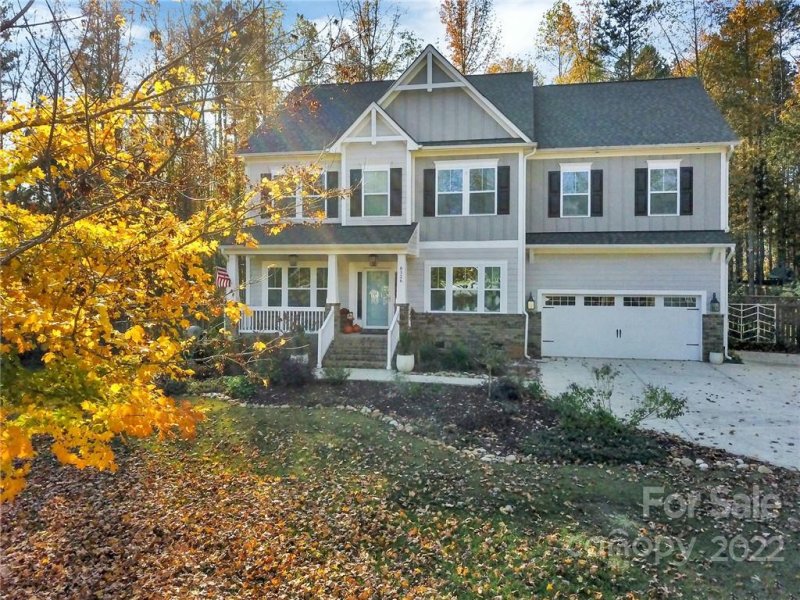 Property image 2 at 8326 Aspen Court, Charlotte, NC 28227