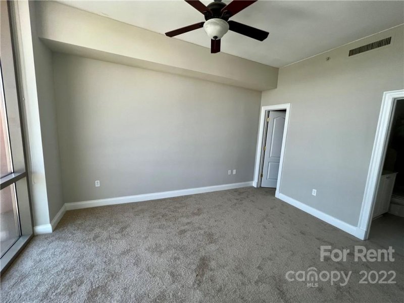 Property image 2 at 315 Arlington Avenue, Charlotte, NC 28203