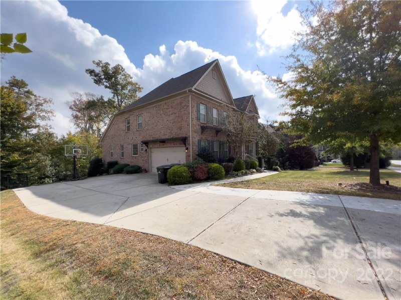 Property image 2 at 9021 Arnsberg Drive, Waxhaw, NC 28173