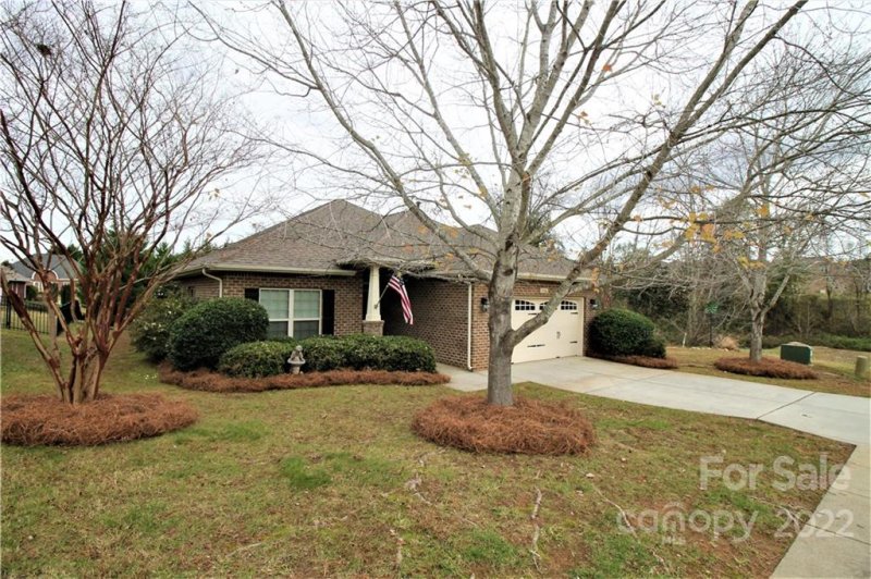 Property image 3 at 2608 Glyncastle Way, Gastonia, NC 28056