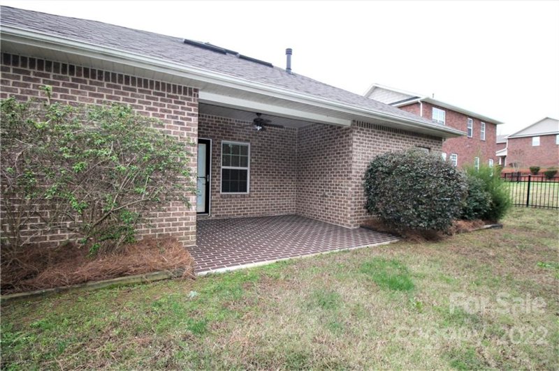 Property image 5 at 2608 Glyncastle Way, Gastonia, NC 28056