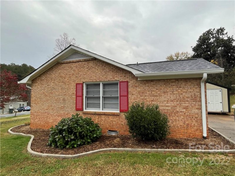 Property image 5 at 1311 8th Avenue, Conover, NC 28613