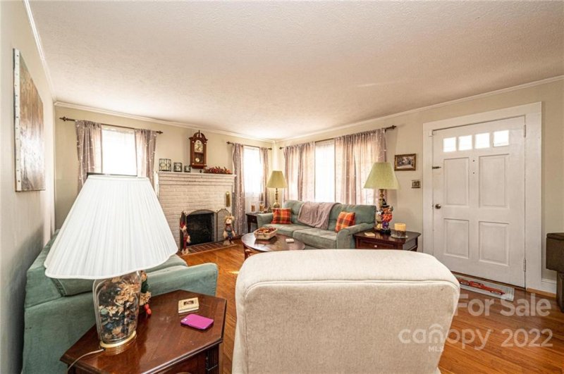 Property image 4 at 1003 Pennton Avenue, Lenoir, NC 28645