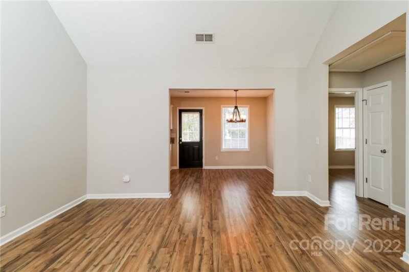 Property image 4 at 345 Pelling Drive, York, SC 29745