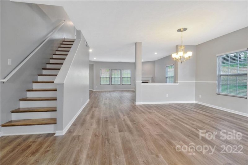 Property image 5 at 3221 Bamburgh Court, Charlotte, NC 28216