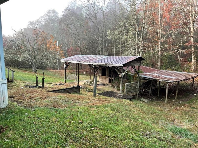 Property image 2 at 11 Brucene Drive, Balsam Grove, NC 28708