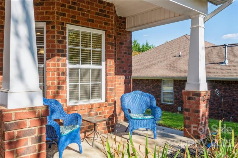 Property image 3 at 2532 Glyncastle Way, Gastonia, NC 28056