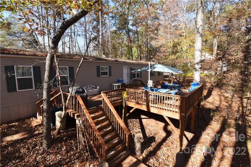 Property image 4 at 256 Collingswood Road, Mooresville, NC 28117