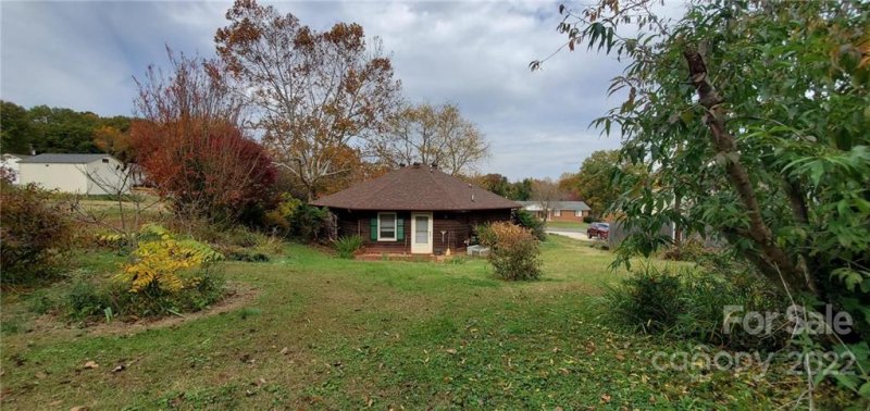 Property image 2 at 2414 Wilmont Drive, Gastonia, NC 28054