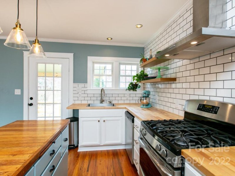 Property image 5 at 204 Allen Road, East Flat Rock, NC 28726