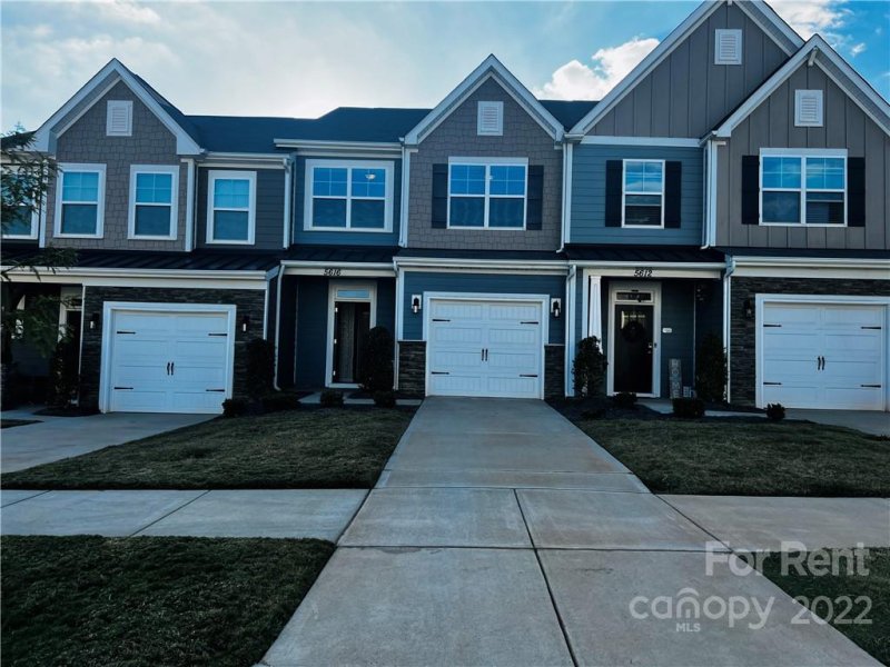 5616 Harris Cove Drive