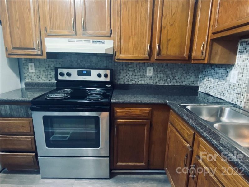 Property image 2 at 7332 Pebblestone Drive, Charlotte, NC 28212