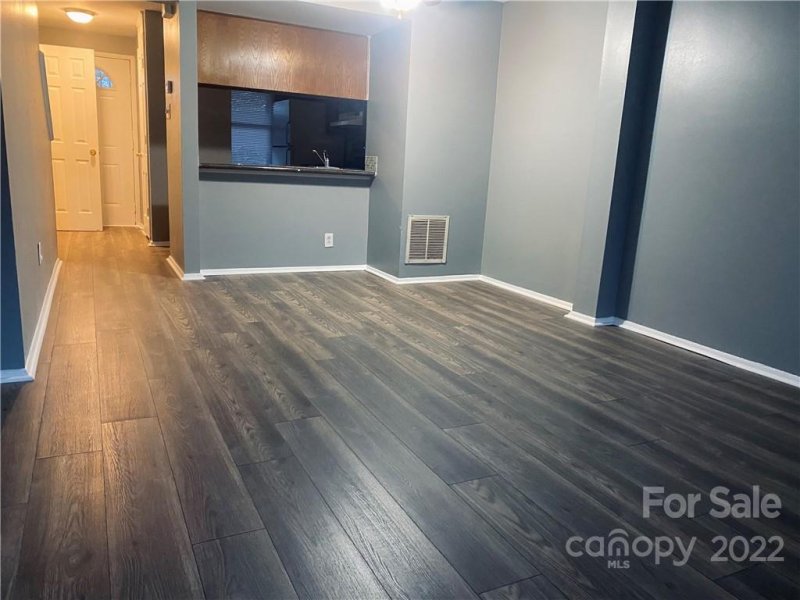 Property image 5 at 7332 Pebblestone Drive, Charlotte, NC 28212