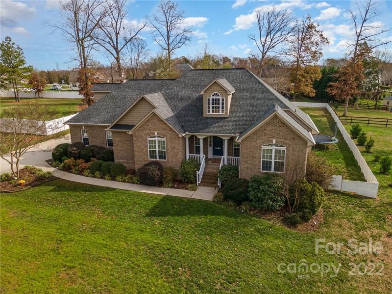 Property image 2 at 1088 Oakbluff Drive, Salisbury, NC 28147