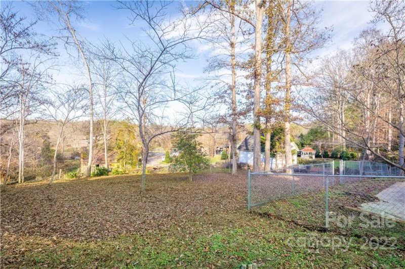 Property image 4 at 249 Camelot Drive, Morganton, NC 28655