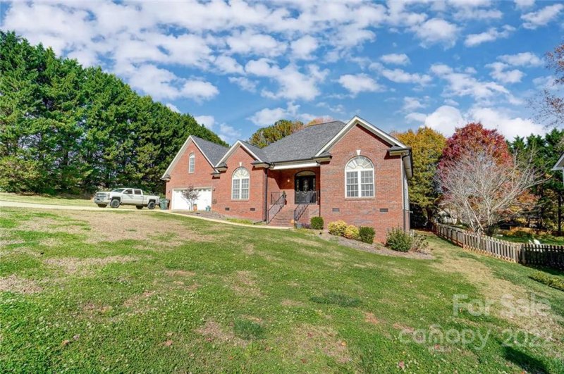 Property image 2 at 4600 Old Stone Lane, Gastonia, NC 28056