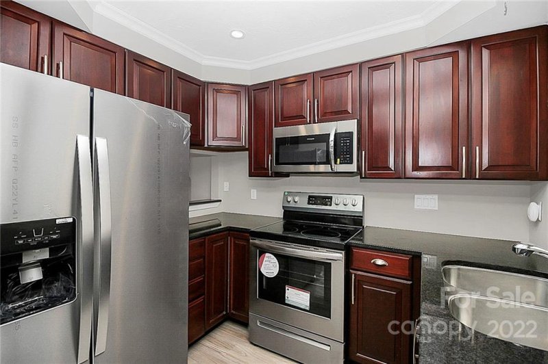 Property image 5 at 2958 Iron Gate Lane, Charlotte, NC 28212