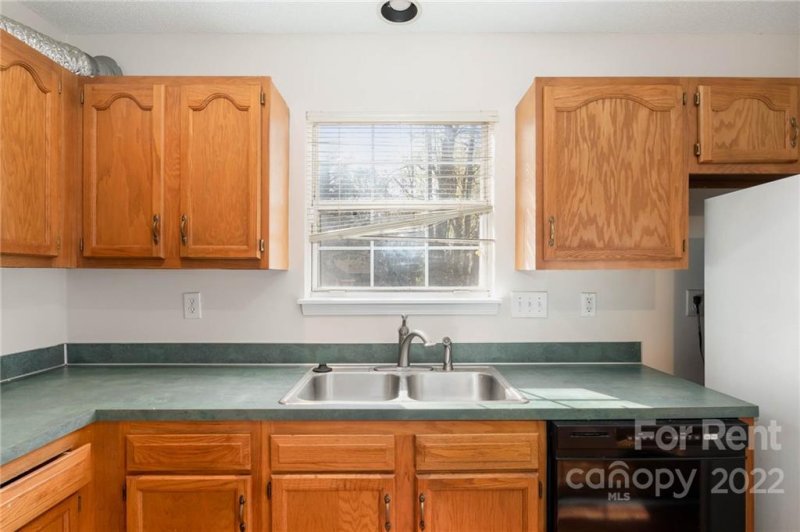 Property image 5 at 5664 Prescott Court, Charlotte, NC 28269