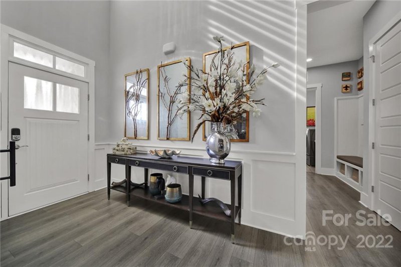 Property image 2 at 1341 Downs Avenue, Charlotte, NC 28205