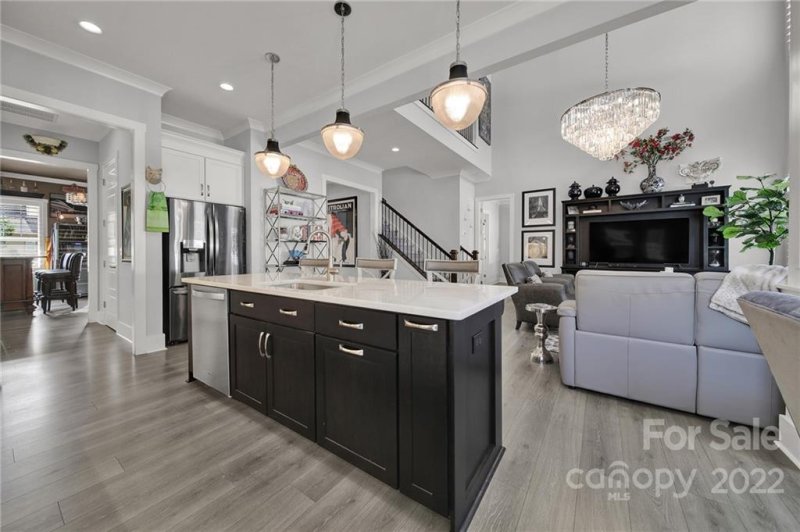 Property image 4 at 1341 Downs Avenue, Charlotte, NC 28205