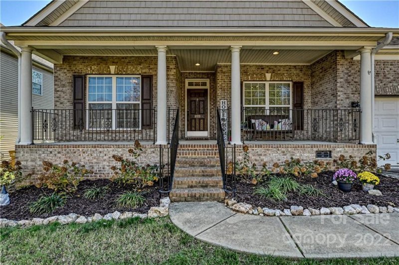 Property image 2 at 8109 Penman Springs Drive, Waxhaw, NC 28173