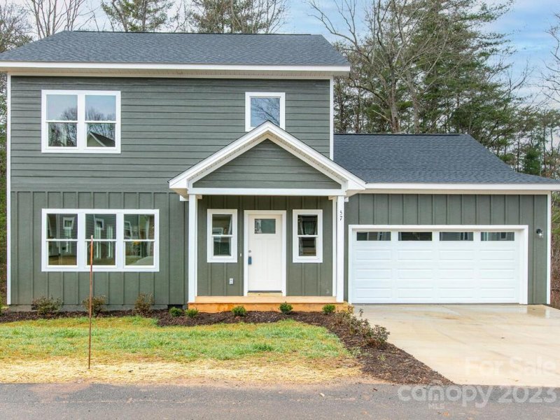 57 Greenwood Fields Drive