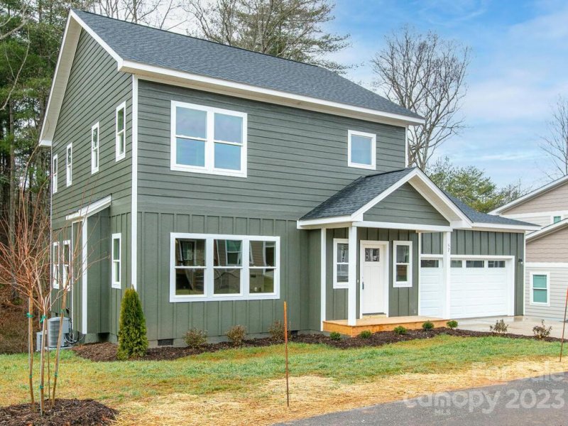 Property image 3 at 57 Greenwood Fields Drive, Asheville, NC 28804