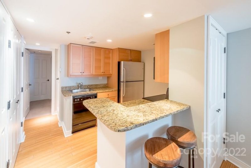 Property image 4 at 37 Hiawassee Street, Asheville, NC 28801