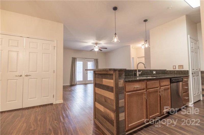 Property image 5 at 91 Brickton Village Circle, Fletcher, NC 28732