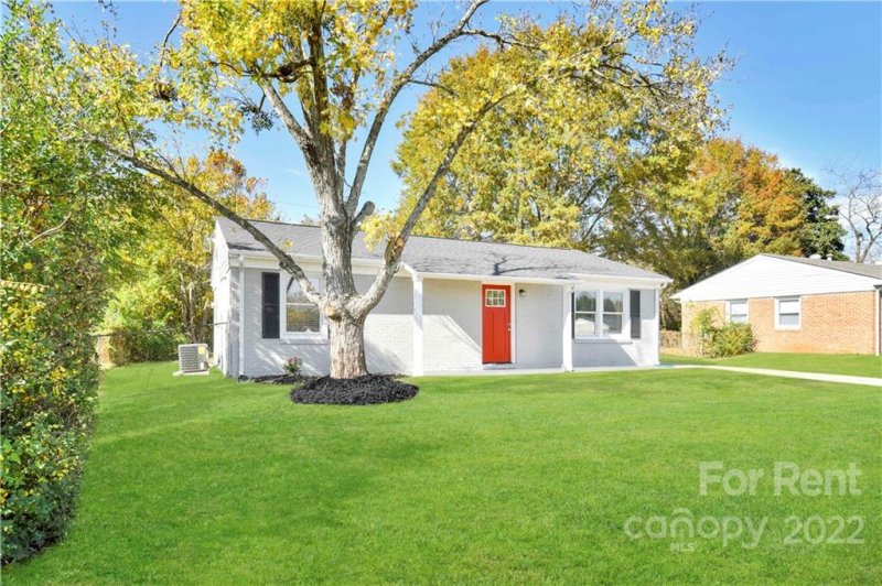 Property image 2 at 3733 Bardot Drive, Charlotte, NC 28216