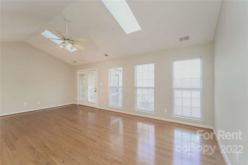 Property image 3 at 104 Mulberry Court, Mount Holly, NC 28120