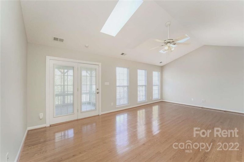 Property image 4 at 104 Mulberry Court, Mount Holly, NC 28120