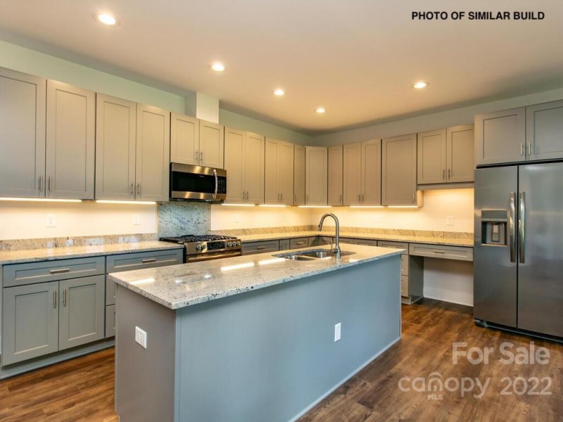 Property image 3 at 14 Robin Roost Road, Weaverville, NC 28787