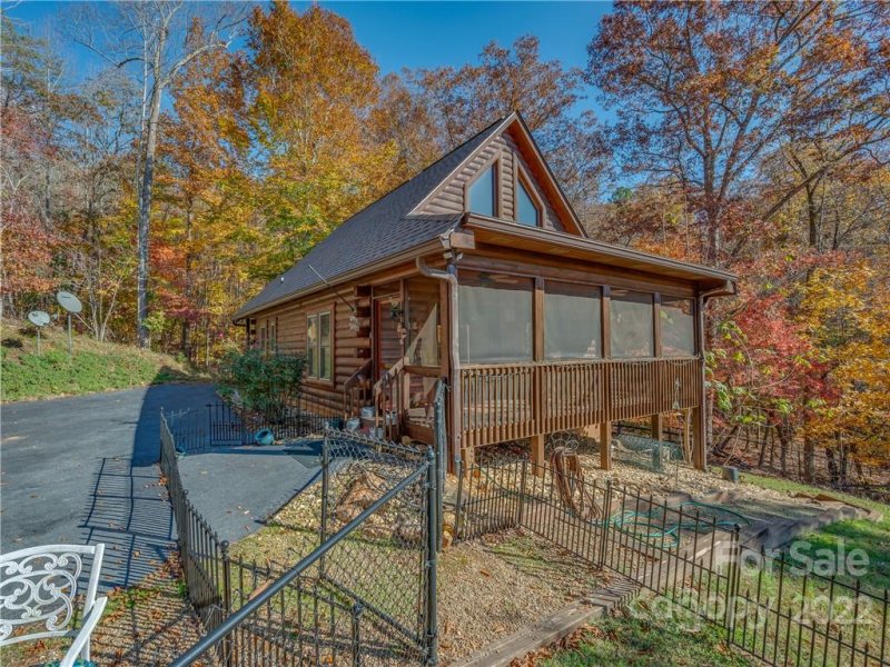 Property image 3 at 380 Front Ridge Circle, Rutherfordton, NC 28139