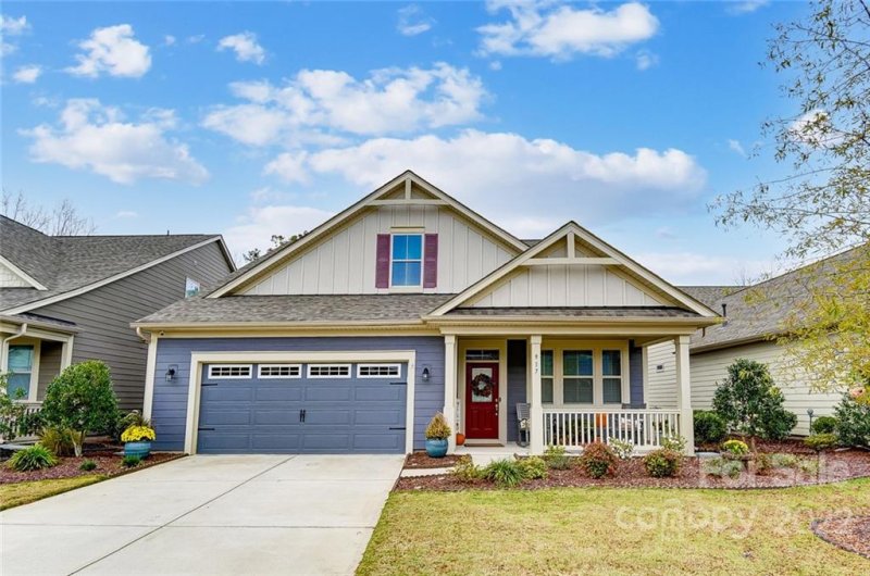 Property image 2 at 917 Landmark Run Lane, Tega Cay, SC 29708