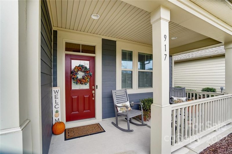Property image 4 at 917 Landmark Run Lane, Tega Cay, SC 29708