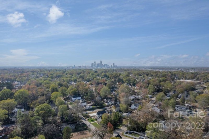 Property image 2 at 1820 Herrin Avenue, Charlotte, NC 28205