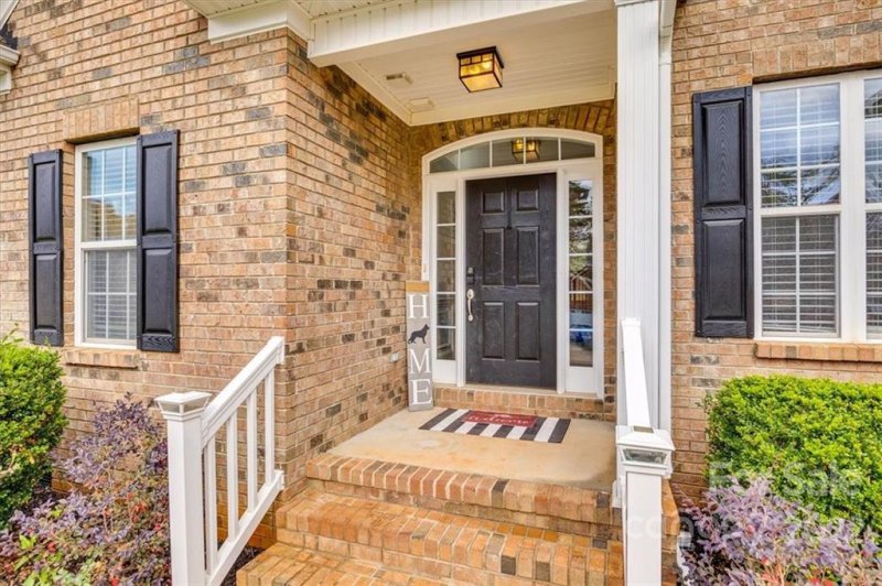 Property image 3 at 1594 Essex Hall Drive, Rock Hill, SC 29730