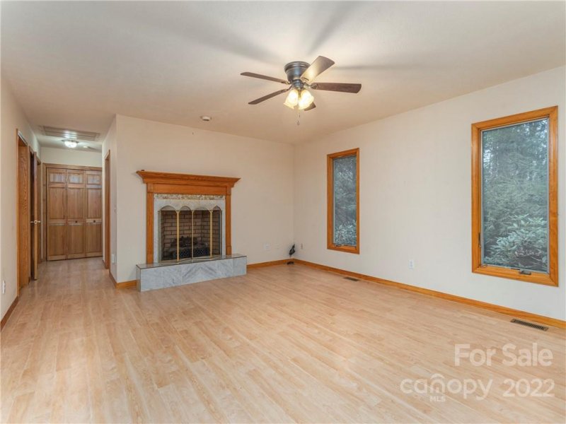 Property image 5 at 1673 Chestnut Flats Lane, Waynesville, NC 28786